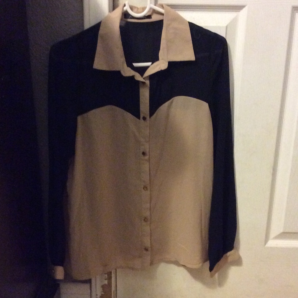 Cute top for work